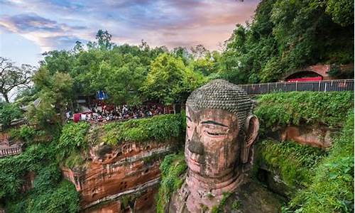 乐山旅游攻略三天两夜住宿推荐最新_乐山2