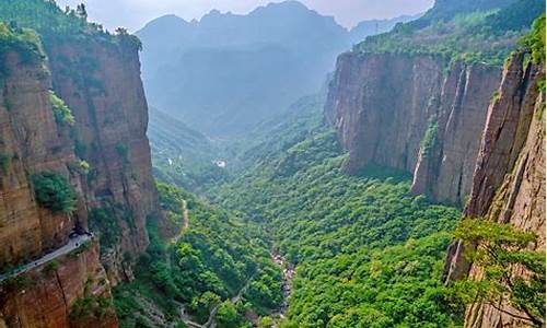 新乡出发郭亮村一日游-新乡旅游景点大全景点排名榜郭亮村